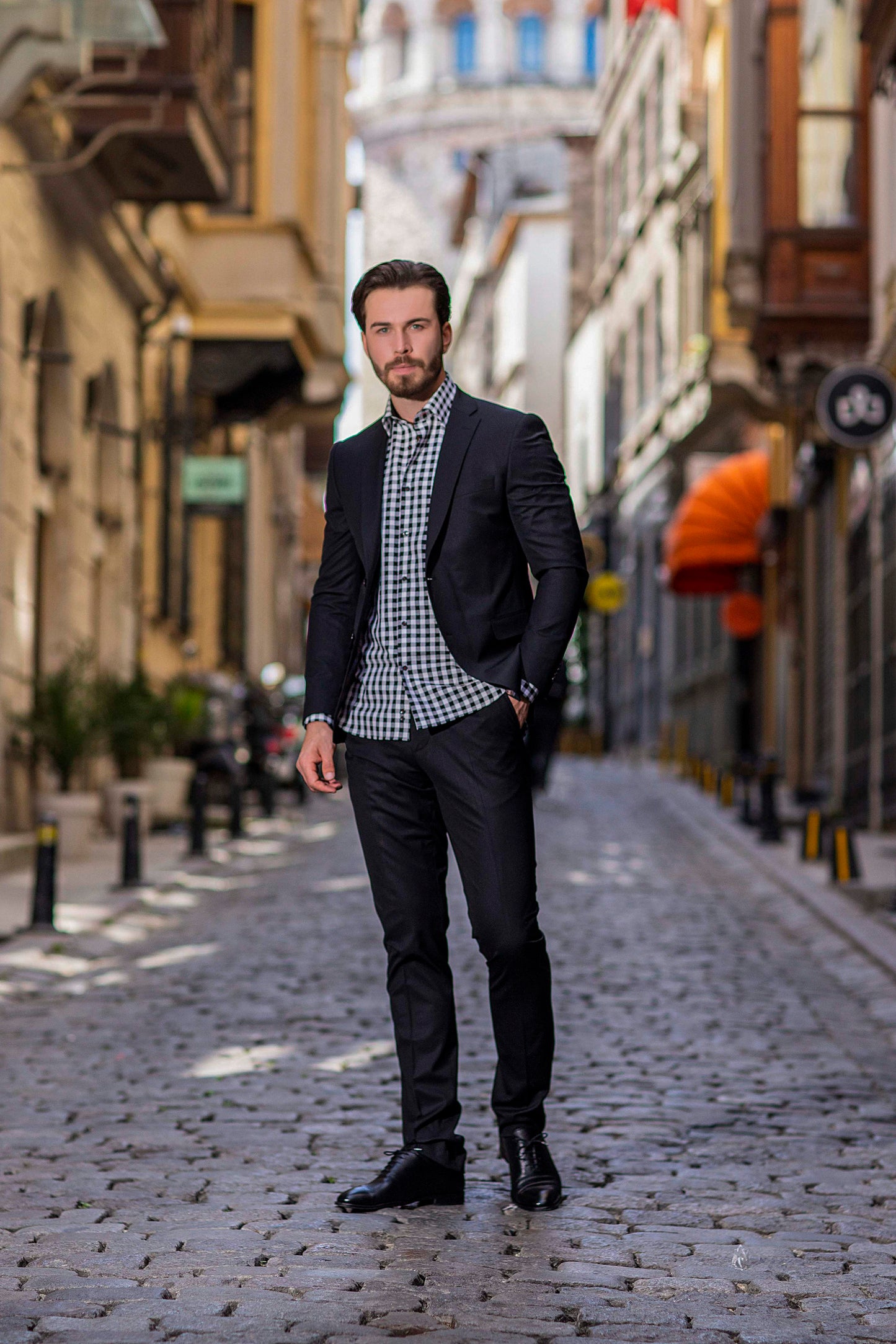 Black and White Plaid Slim Dress Shirt with Suit