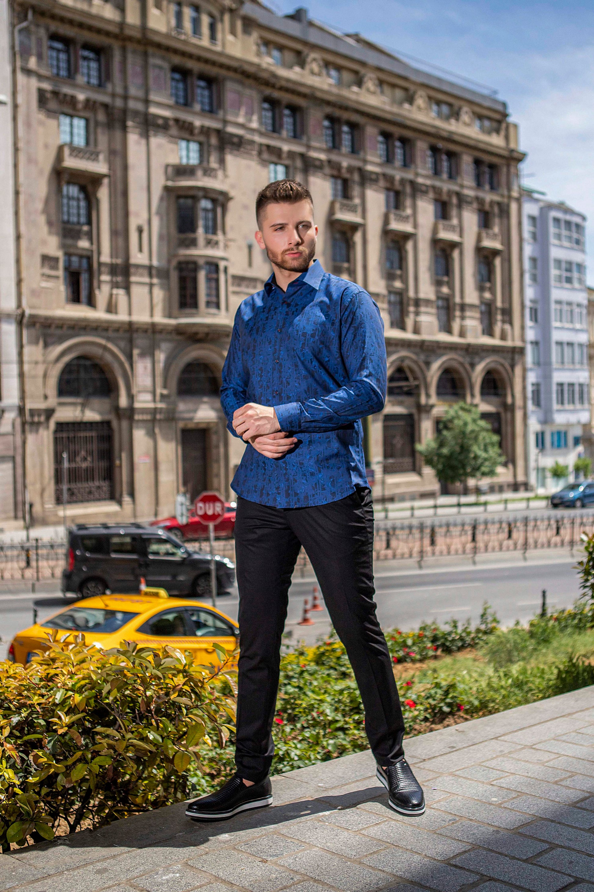 Blue Printed Designed Slim Dress Shirt with Red Detail in Button