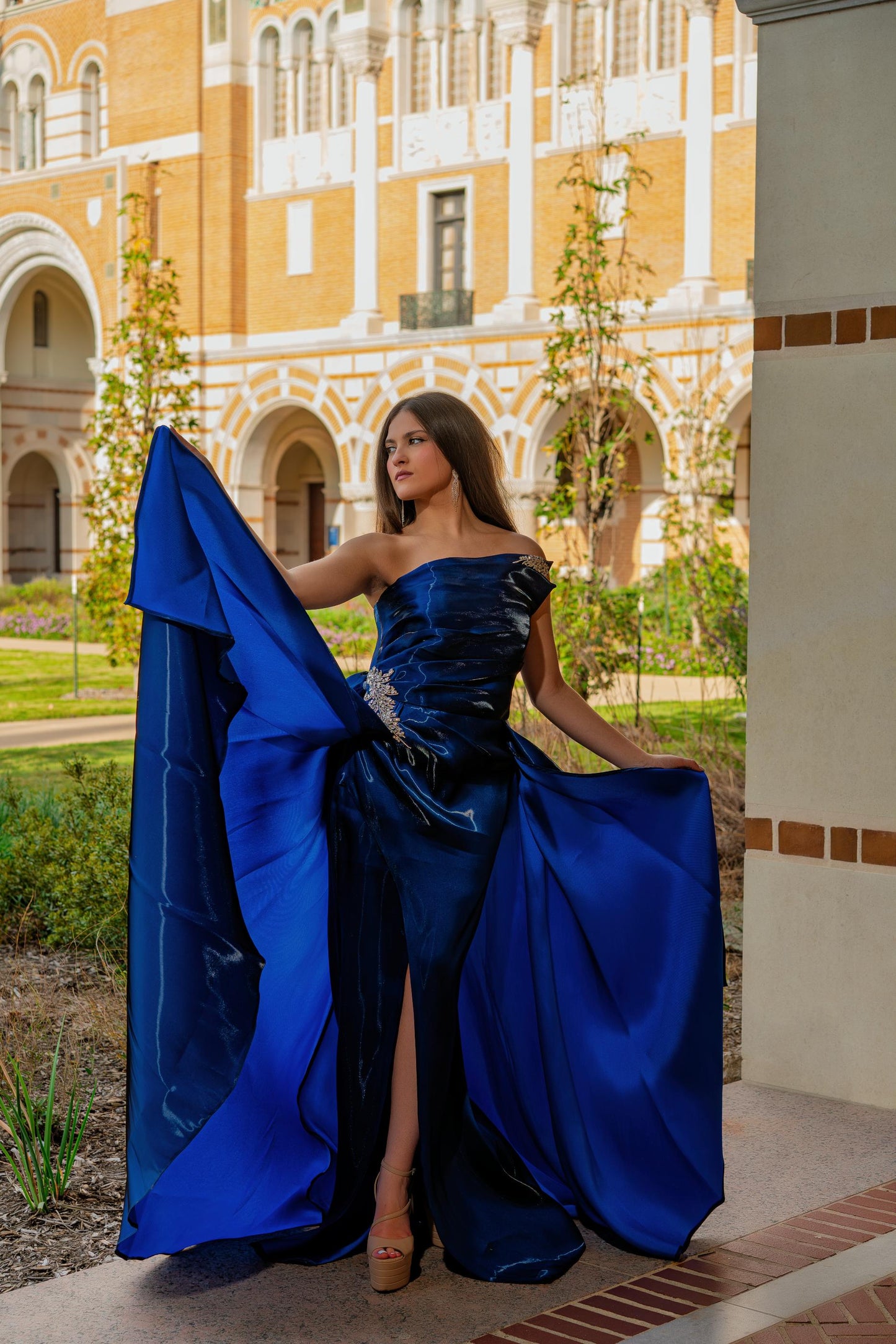 Rich royal blue satin finish
