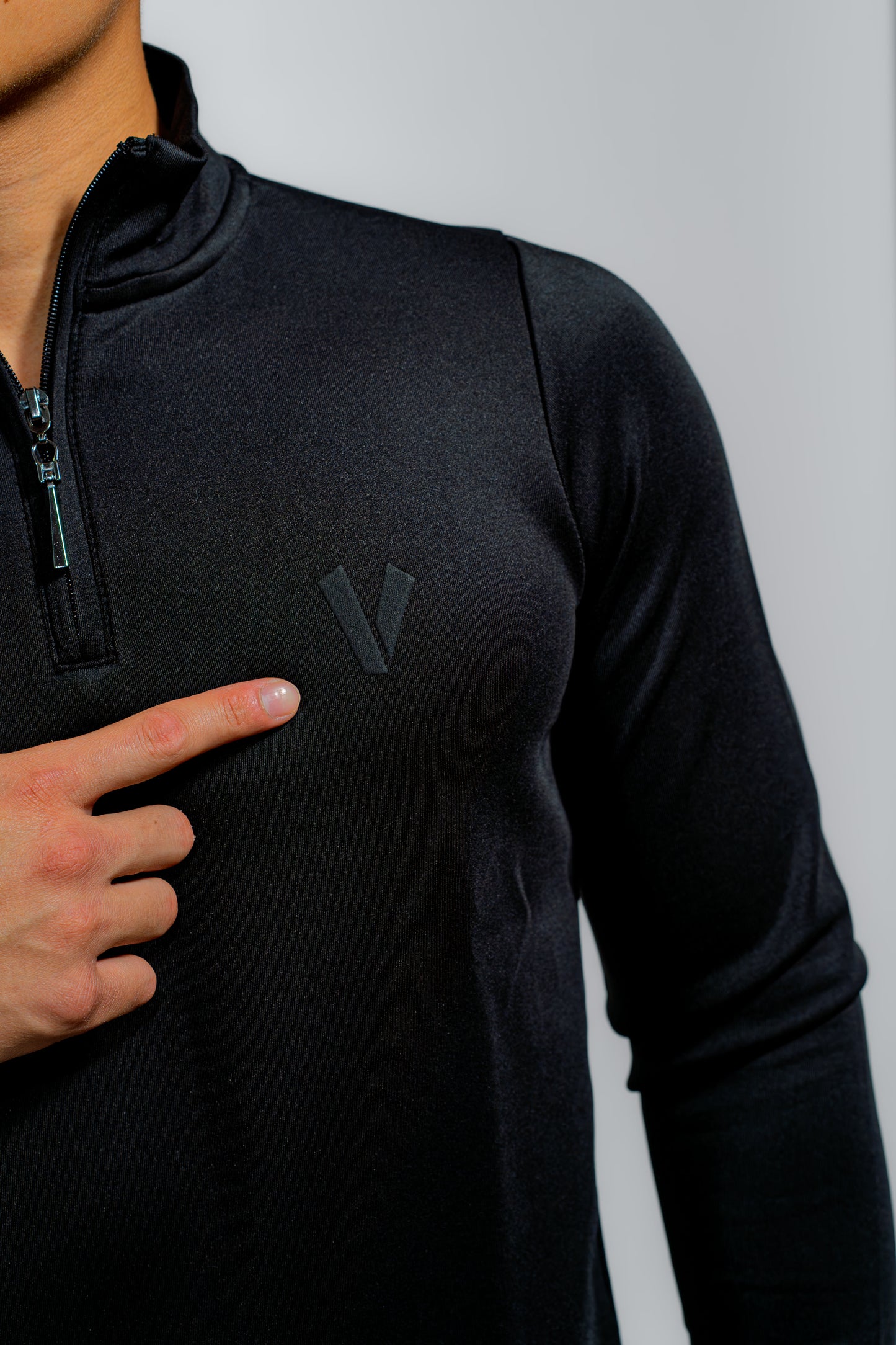 Men’s Black Performance Quarter Zip Pullover