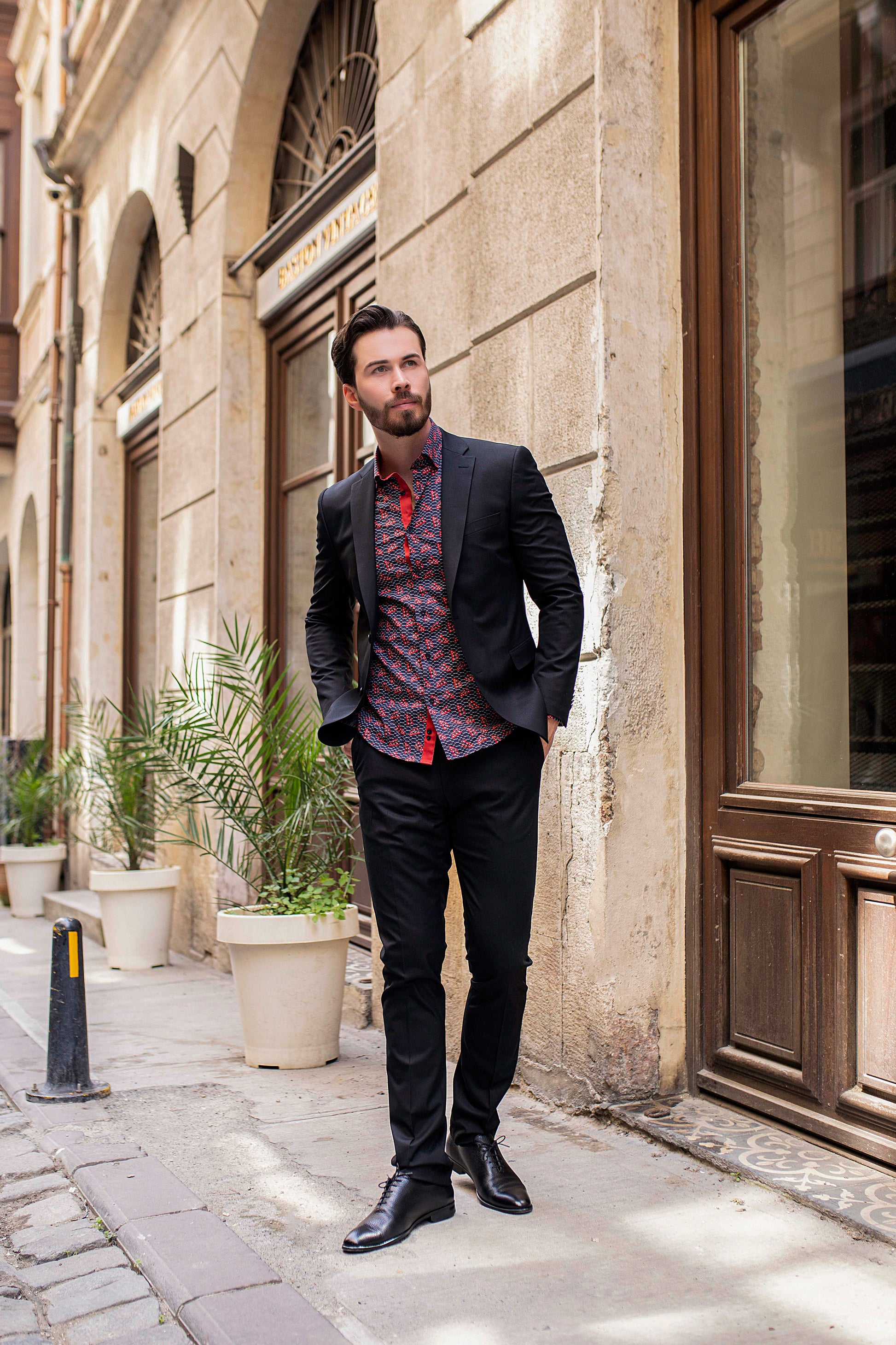Signature Black Suit2