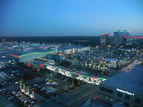 Memorial City Mall 