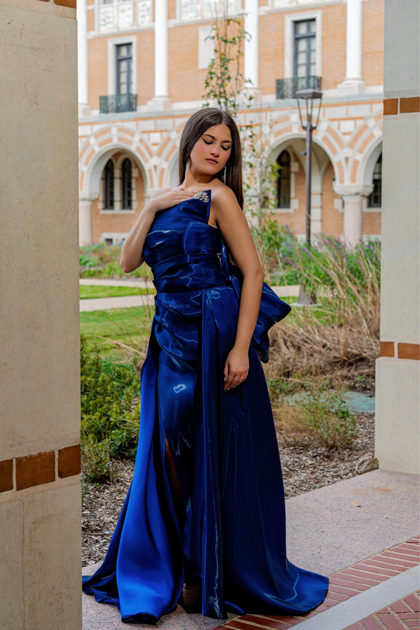 Rich royal blue satin finish