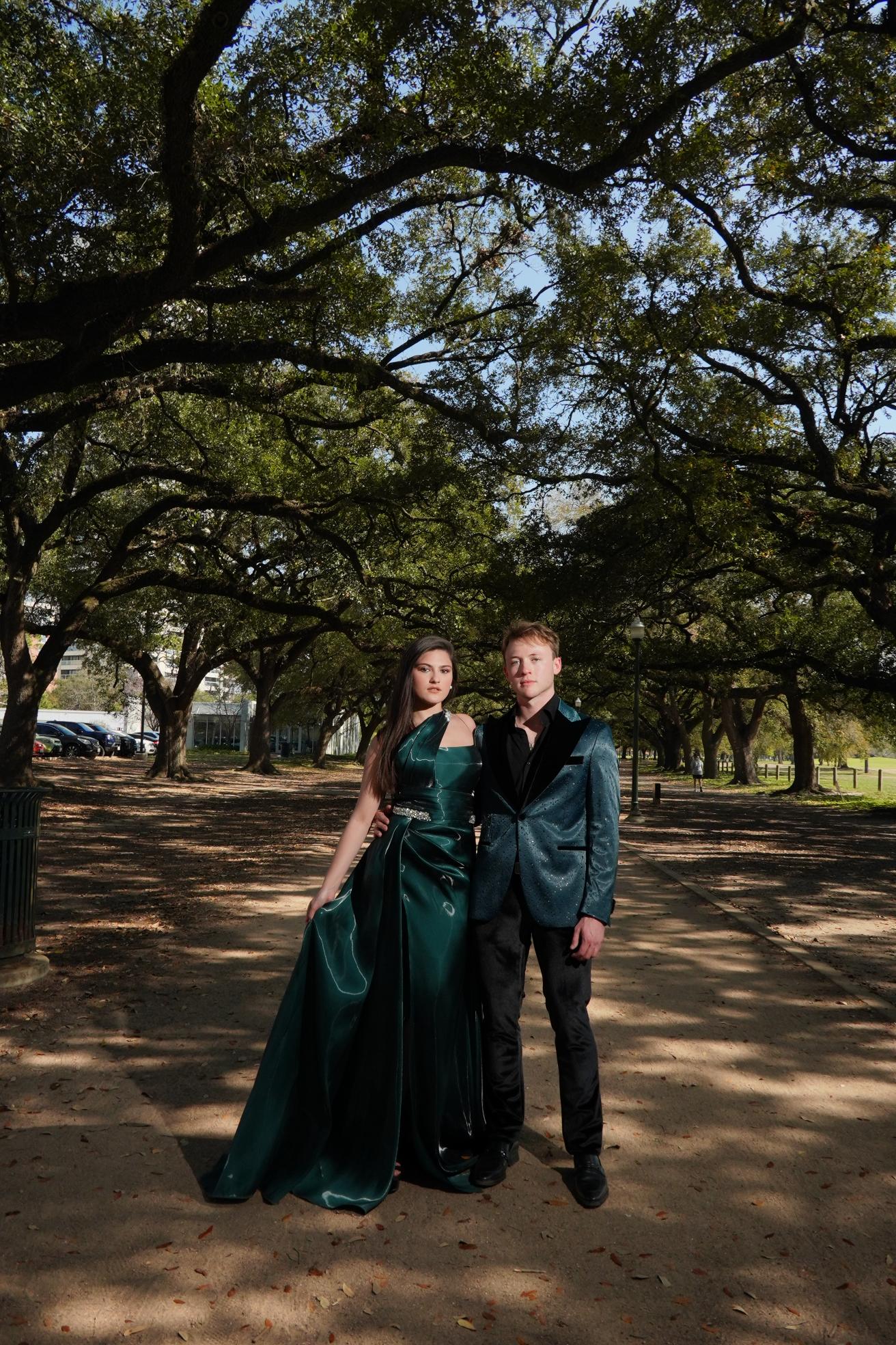 Luxury Emerald Green Festive Dress