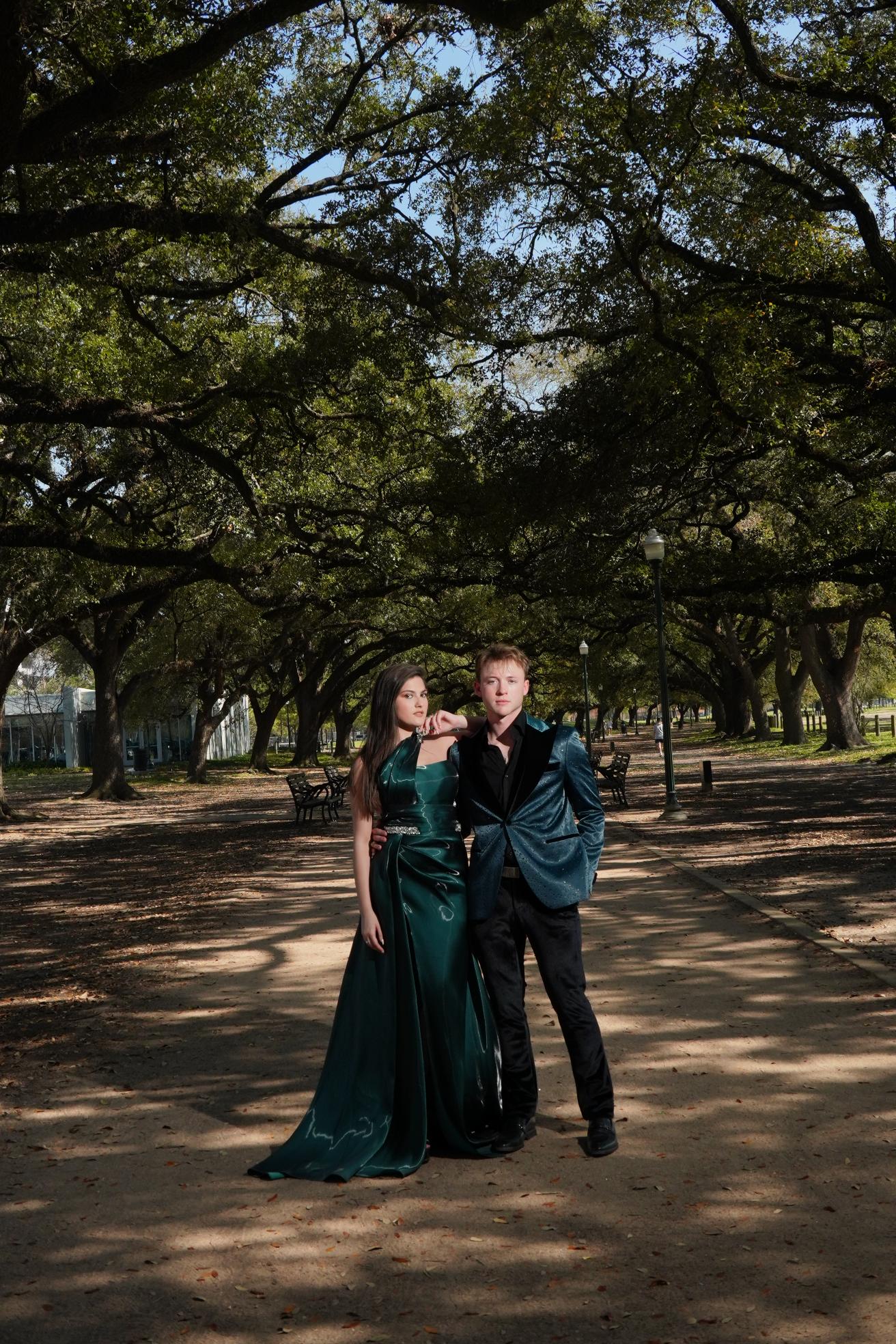 Luxury Emerald Green Festive Dress