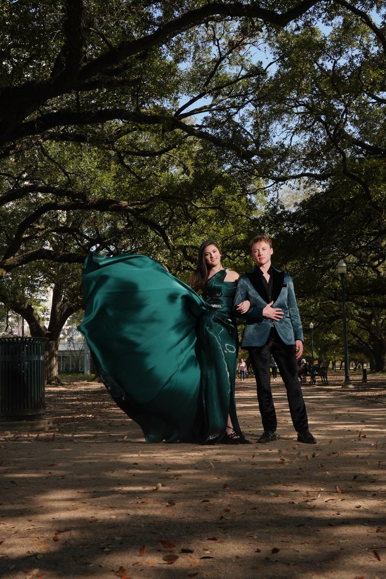 Luxury Emerald Green Festive Dress