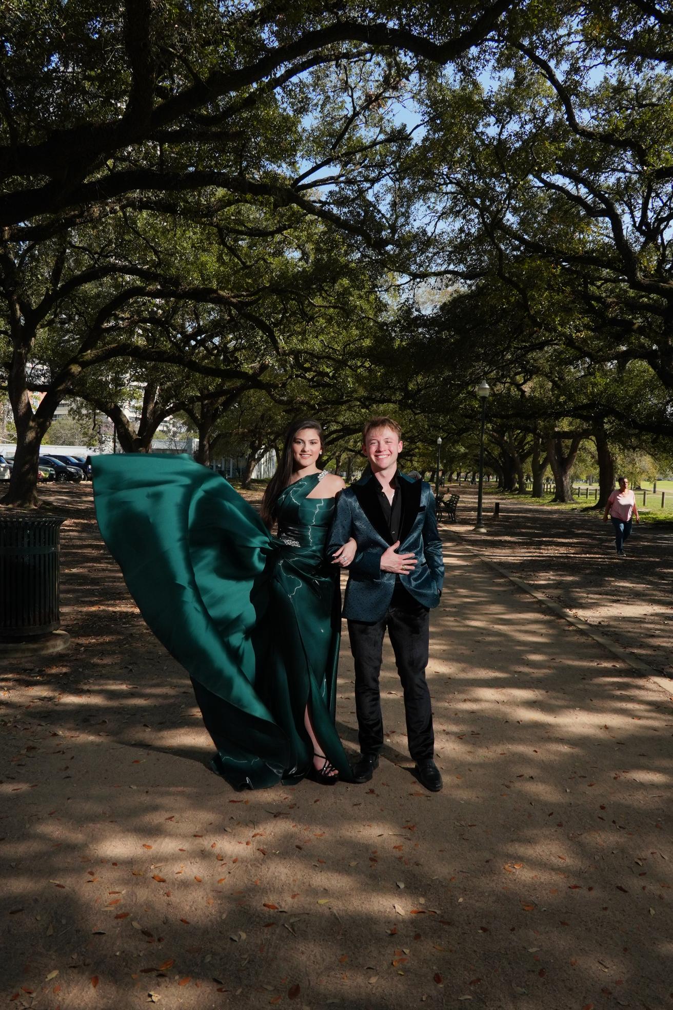 Luxury Emerald Green Festive Dress