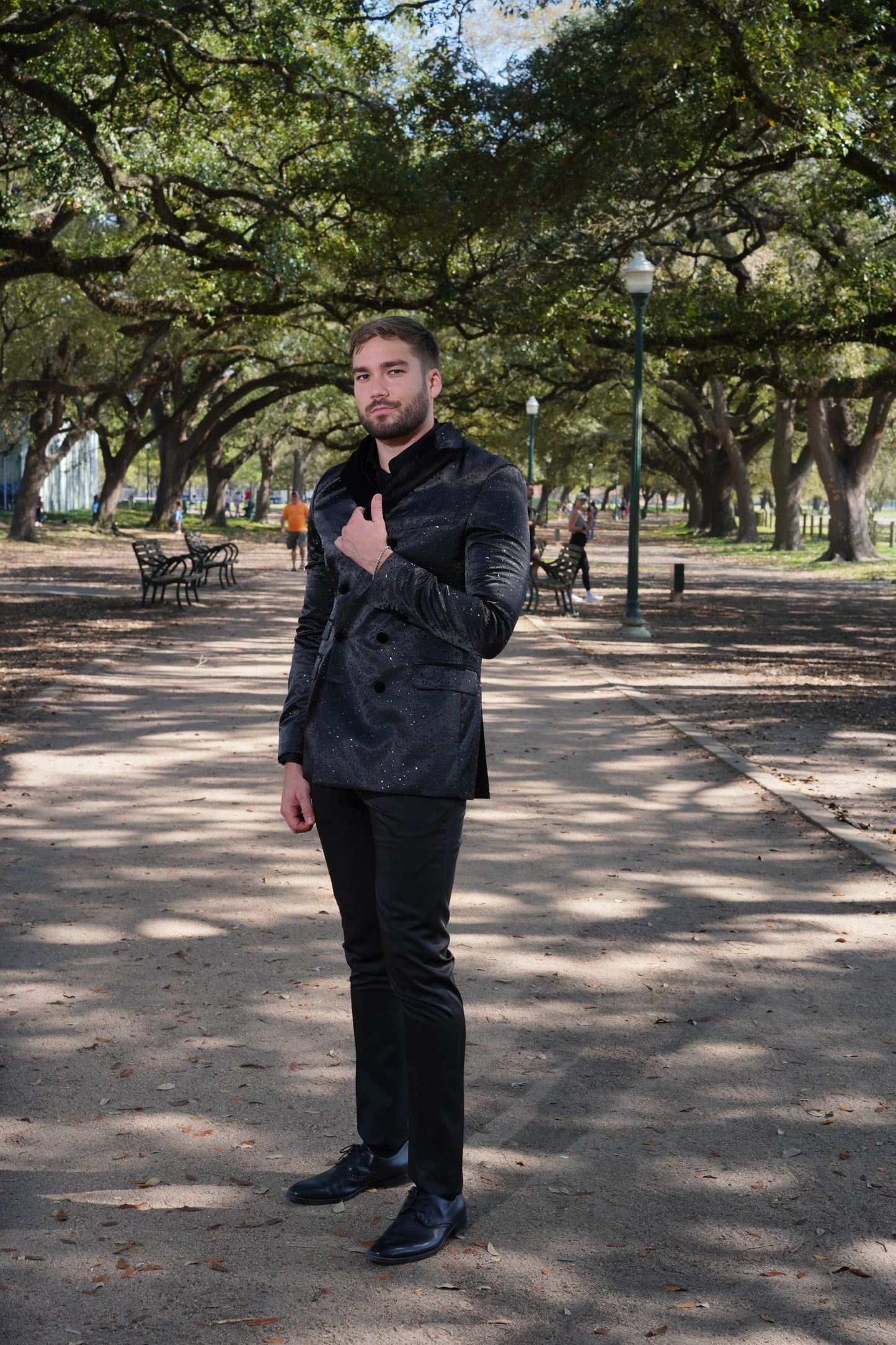 Luxurious black textured tuxedo styling