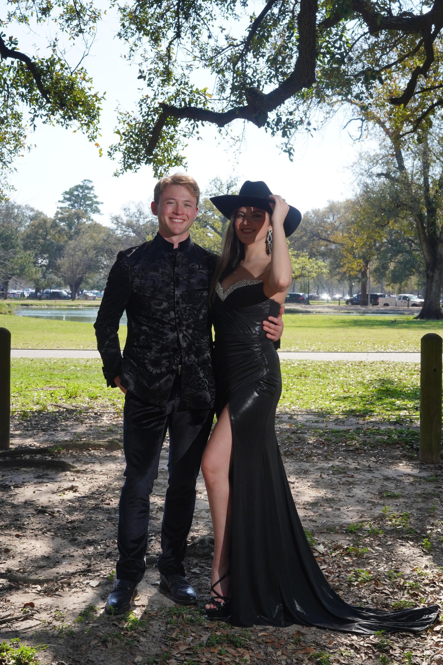 Elegant Black Strapless Evening Dress