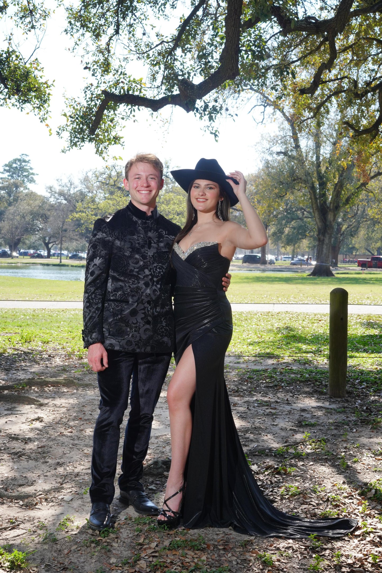 Elegant Black Strapless Evening Dress
