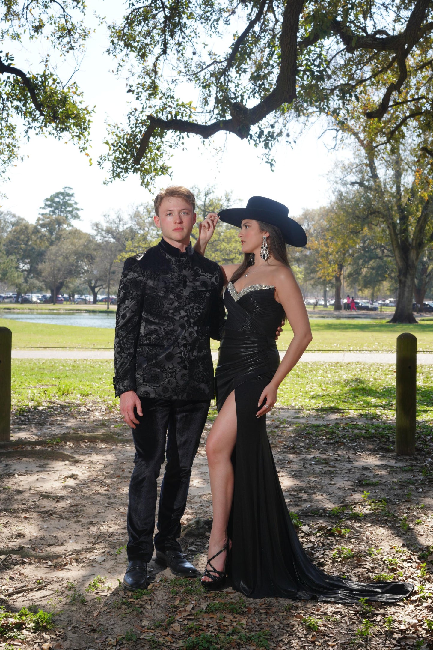 Elegant Black Strapless Evening Dress