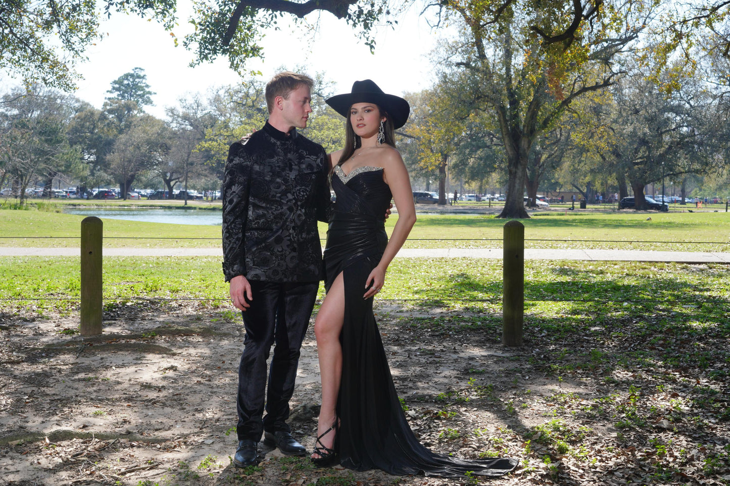 Elegant Black Strapless Evening Dress