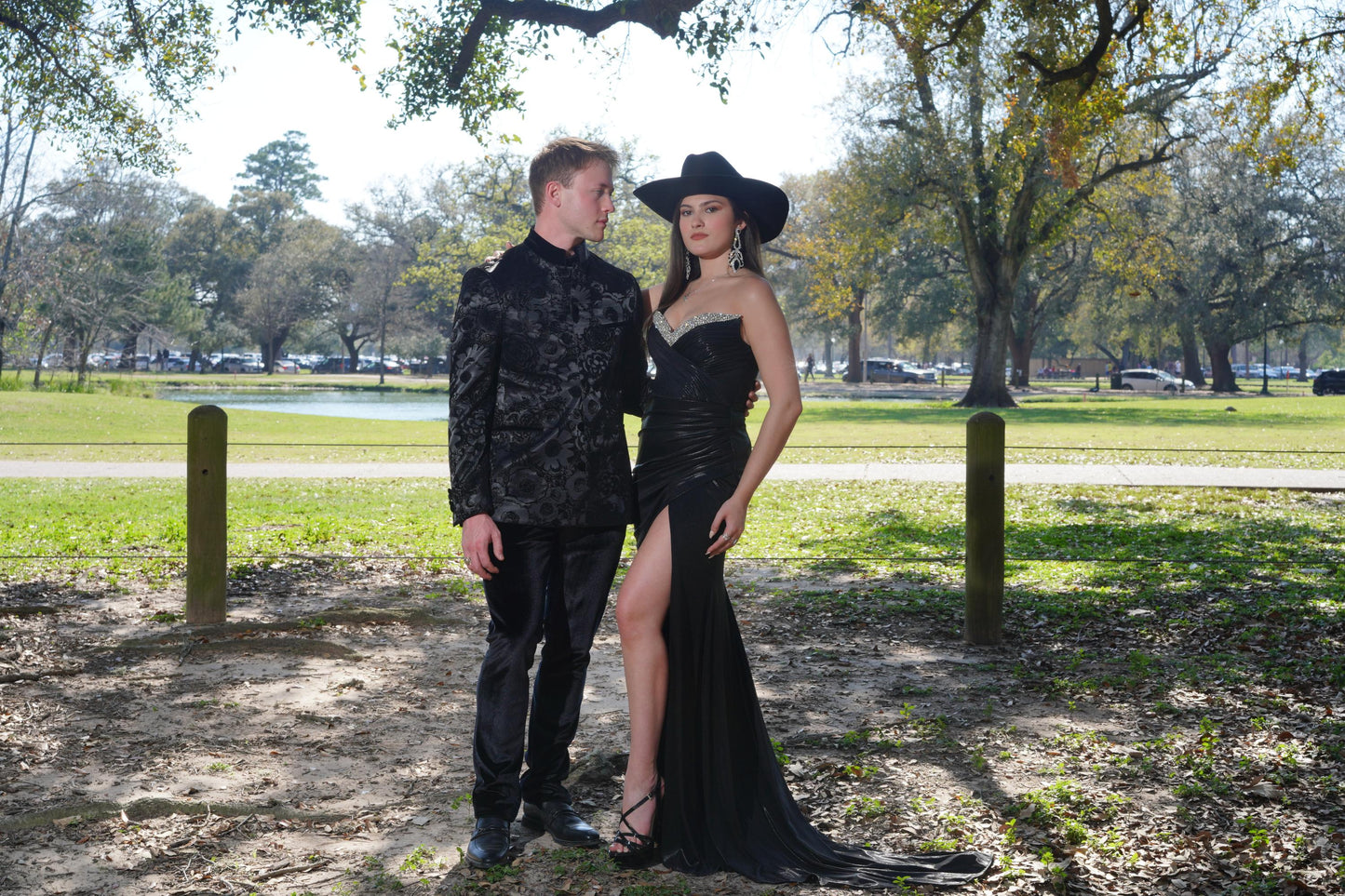 Elegant Black Strapless Evening Dress