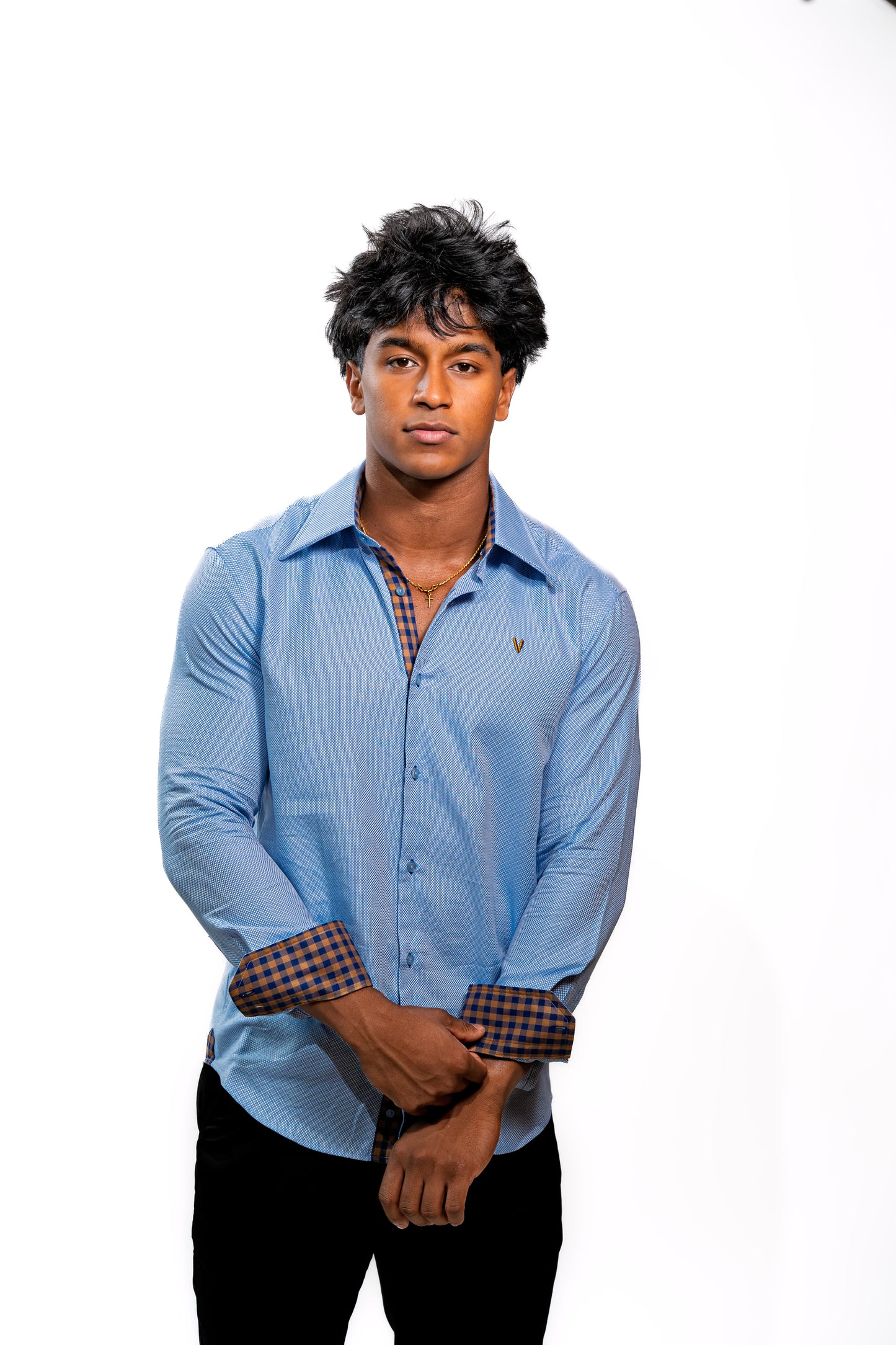 Men’s Sky Blue Slim Fit Formal Shirt with Contrast Cuffs