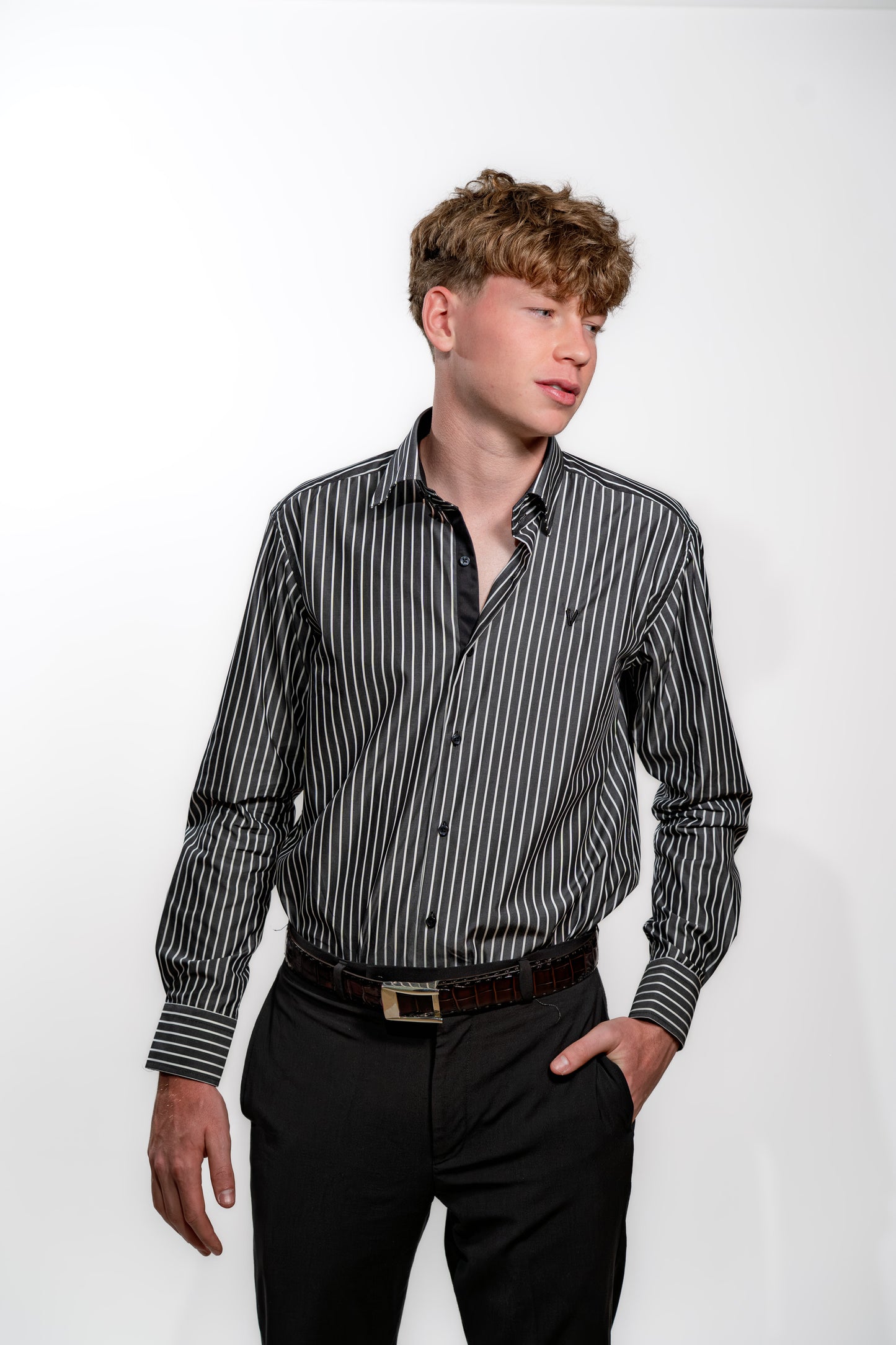 Valnti Black/White Stripe 2B Shirt