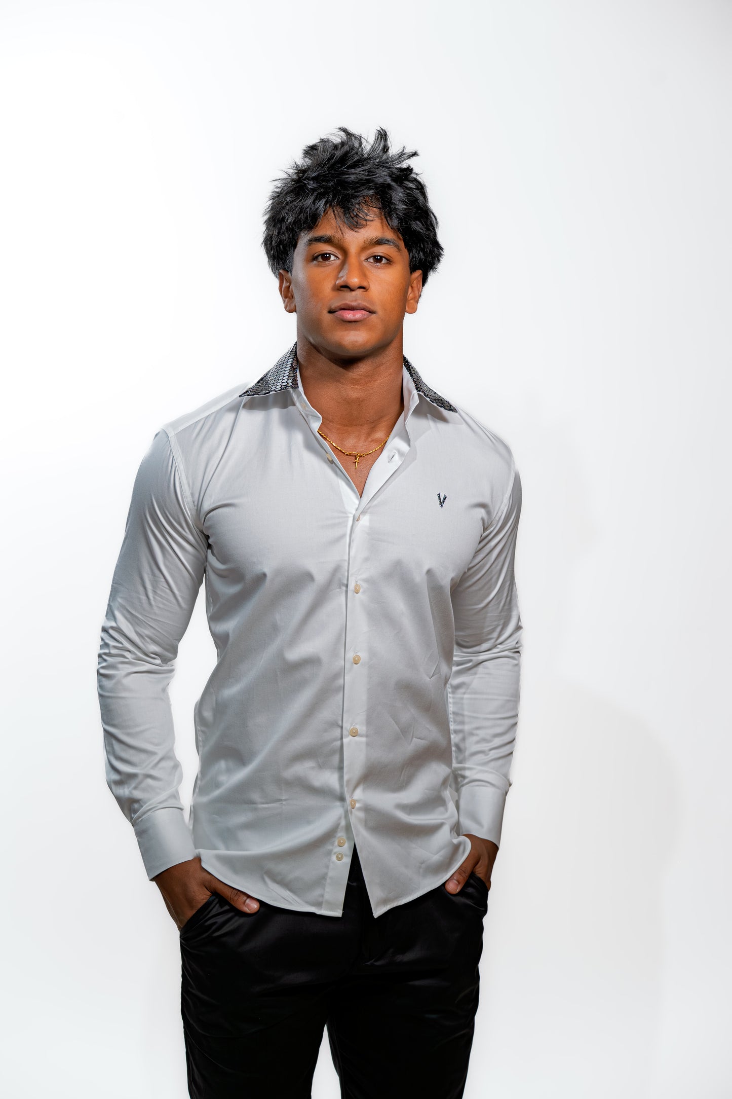 Valnti White Silver Sequined Suit for Men – Luxury Evening Wear