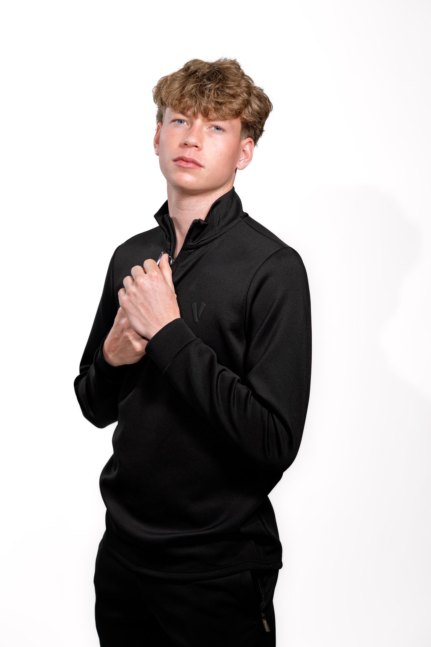 Valnti Men’s Black Sport Zip Jacket – Athletic & Casual Outerwear