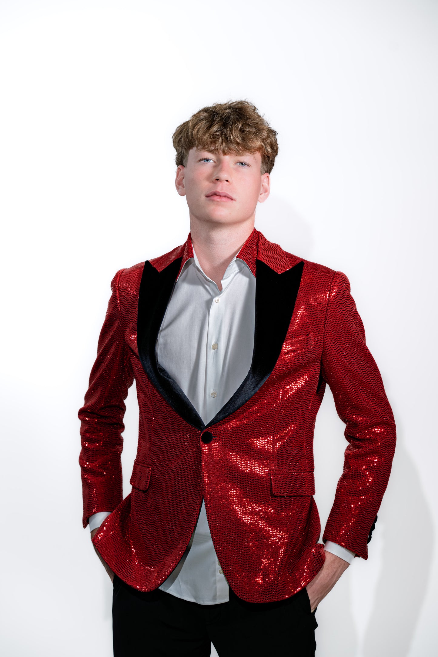 Valnti Red/White Sequence Suit