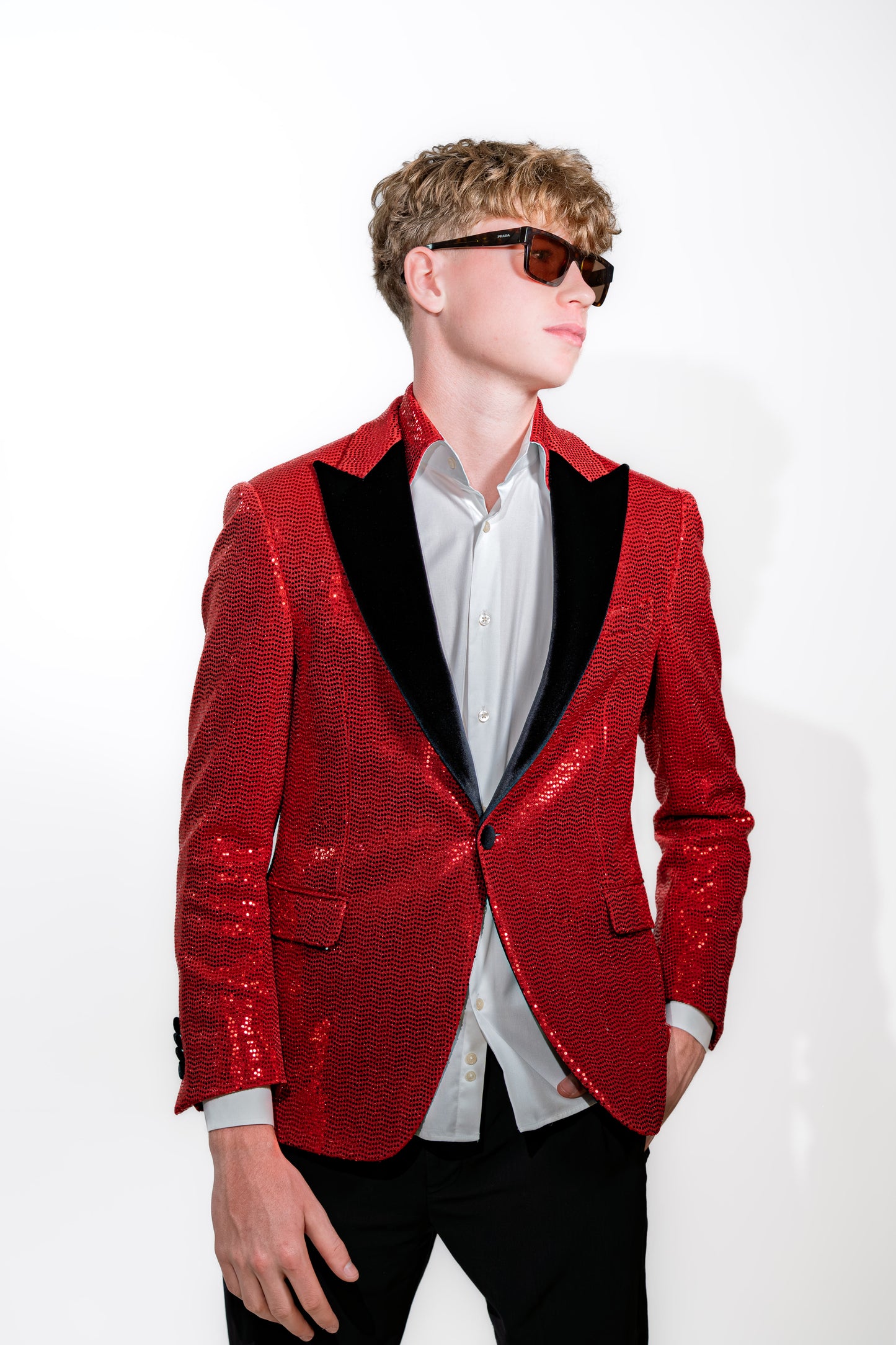 Valnti Red/White Sequence Suit
