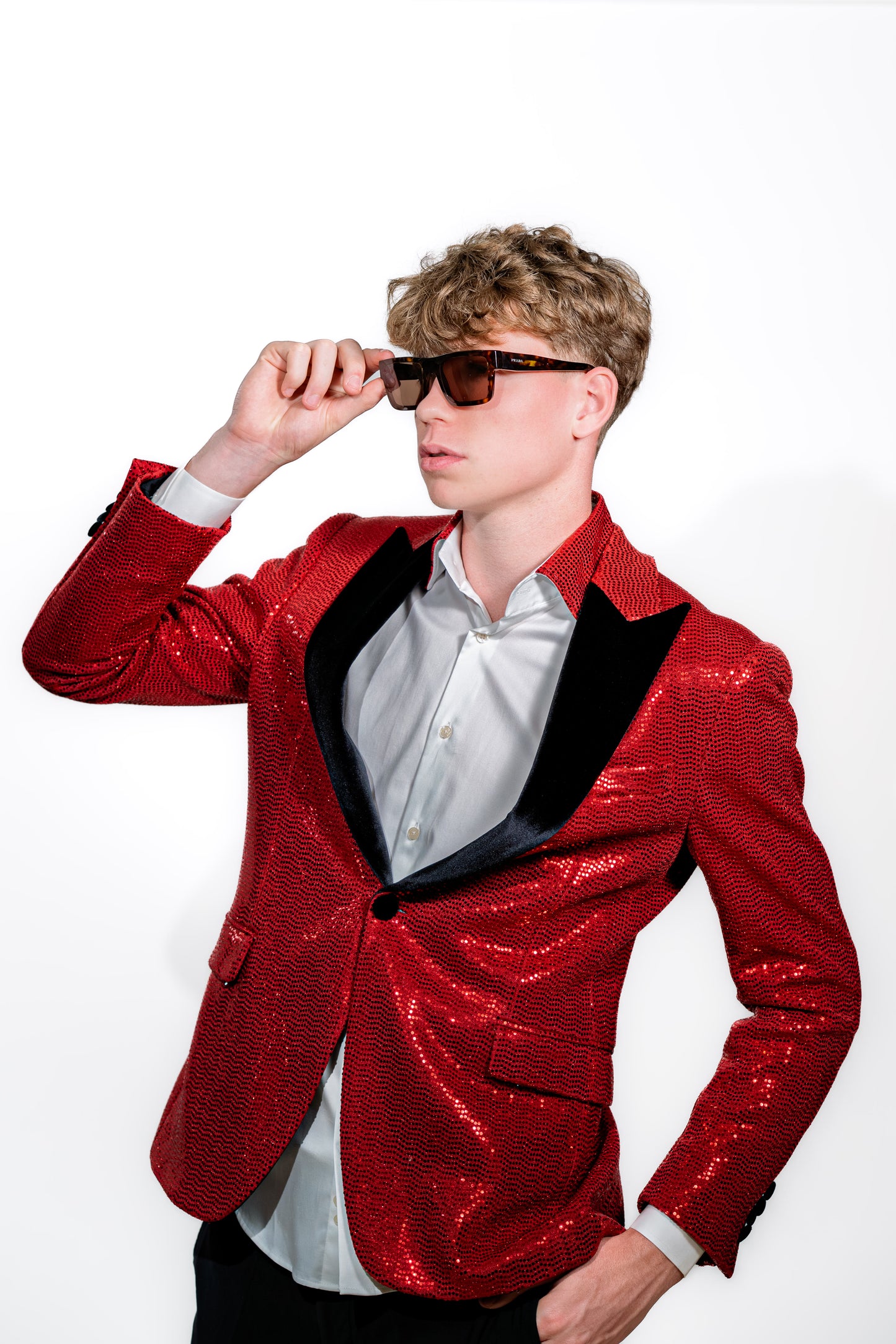 Valnti Red/White Sequence Suit