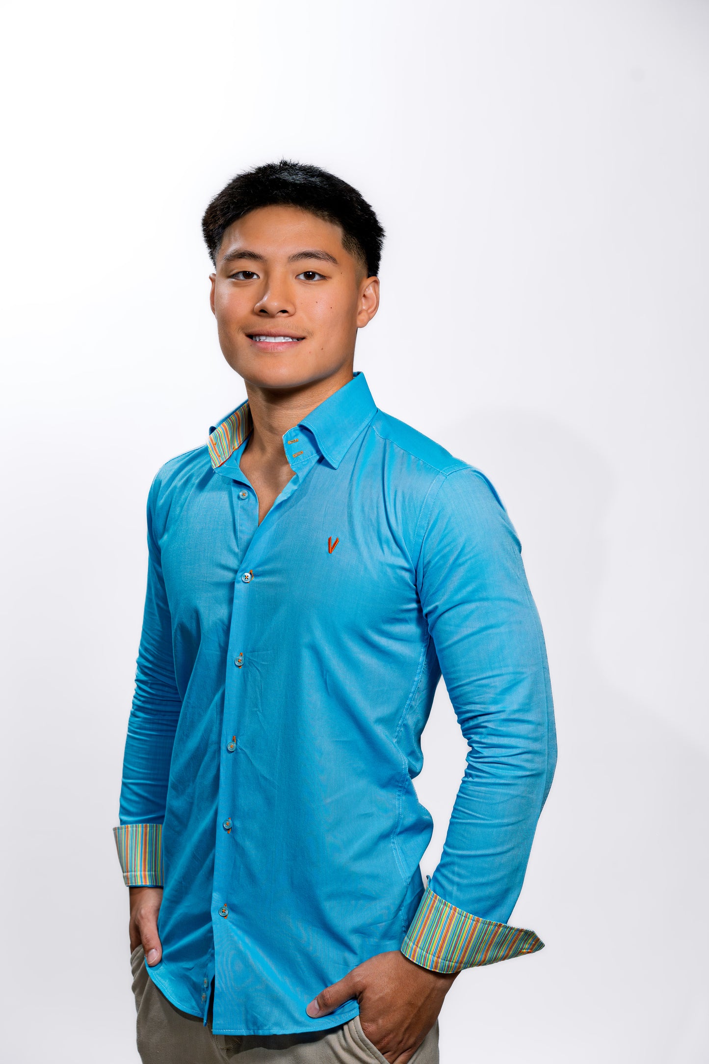 Valnti Breeze Blue Slim Fit Button-Up Dress Shirt