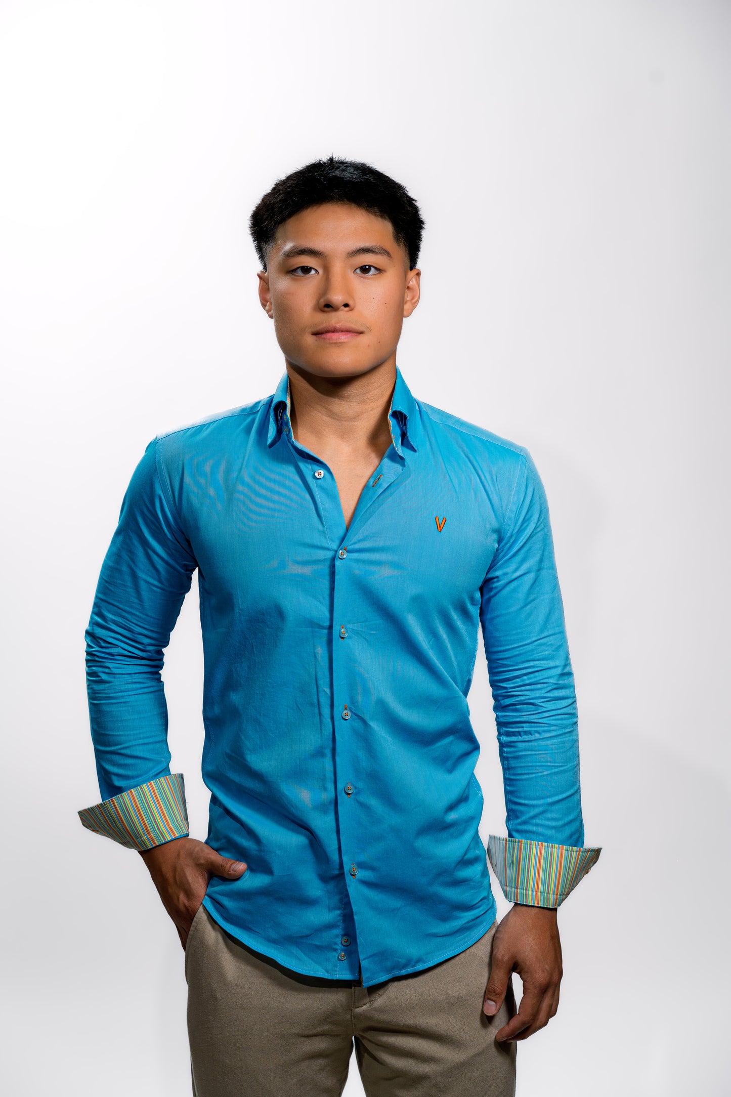 Valnti Breeze Blue Slim Fit Button-Up Dress Shirt