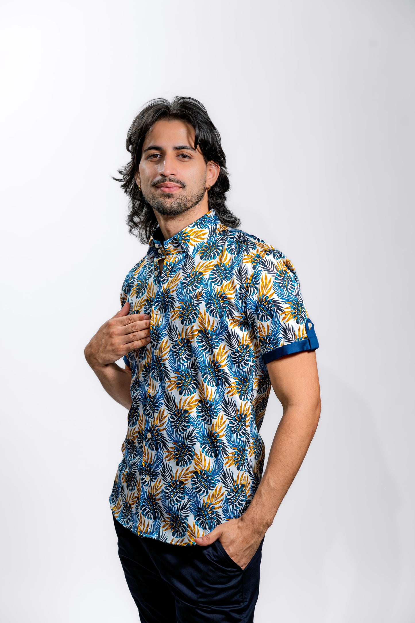 Men’s Tropical Floral Festive Shirt