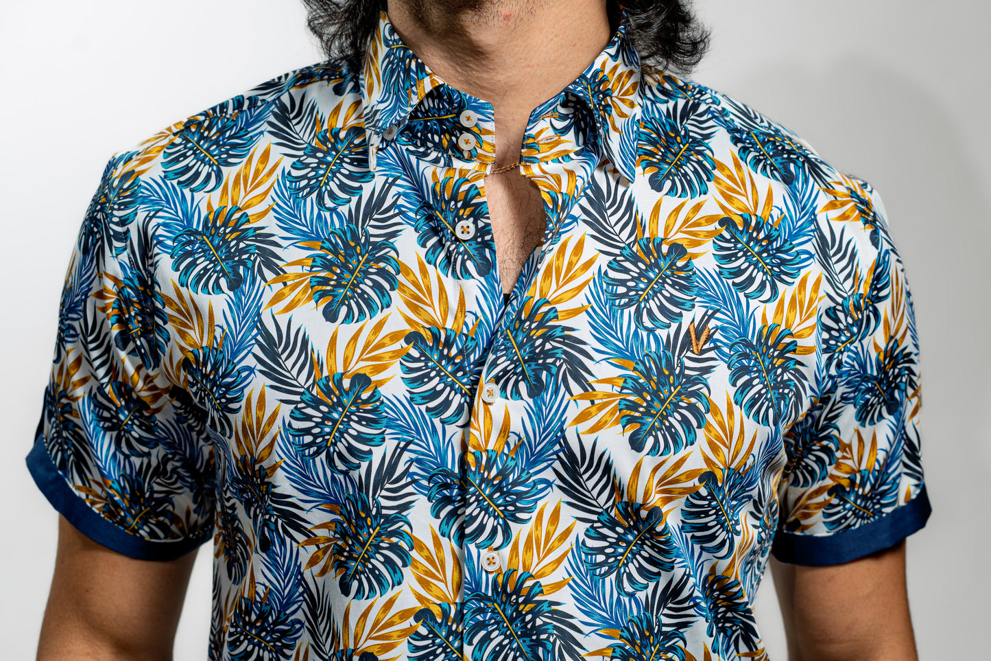 Men’s Tropical Floral Festive Shirt