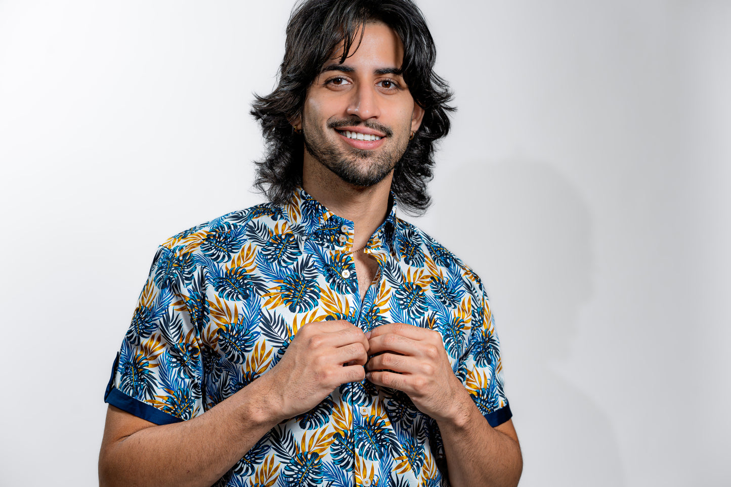Men’s Tropical Floral Festive Shirt