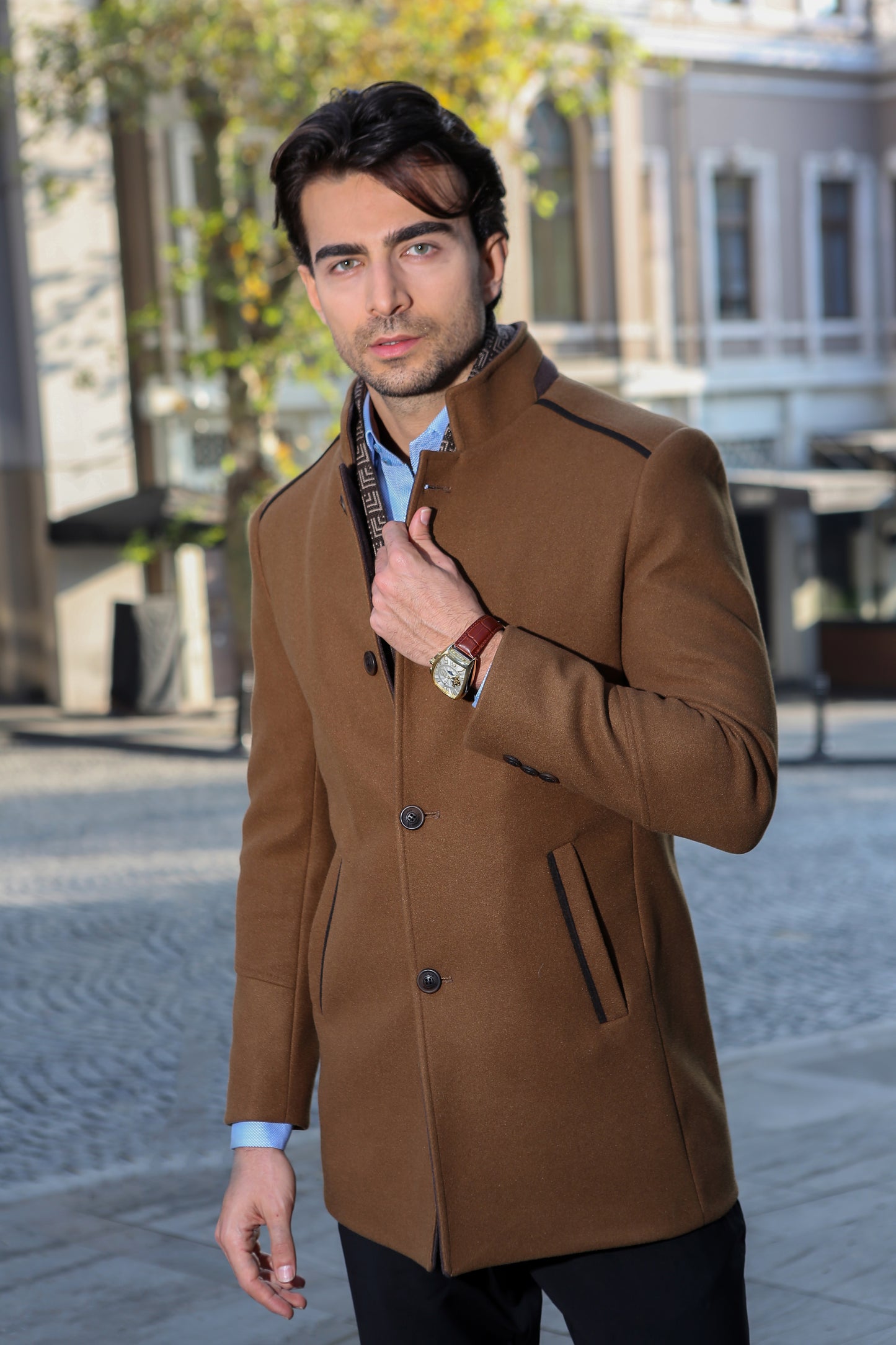 Signature brown Overcoat3