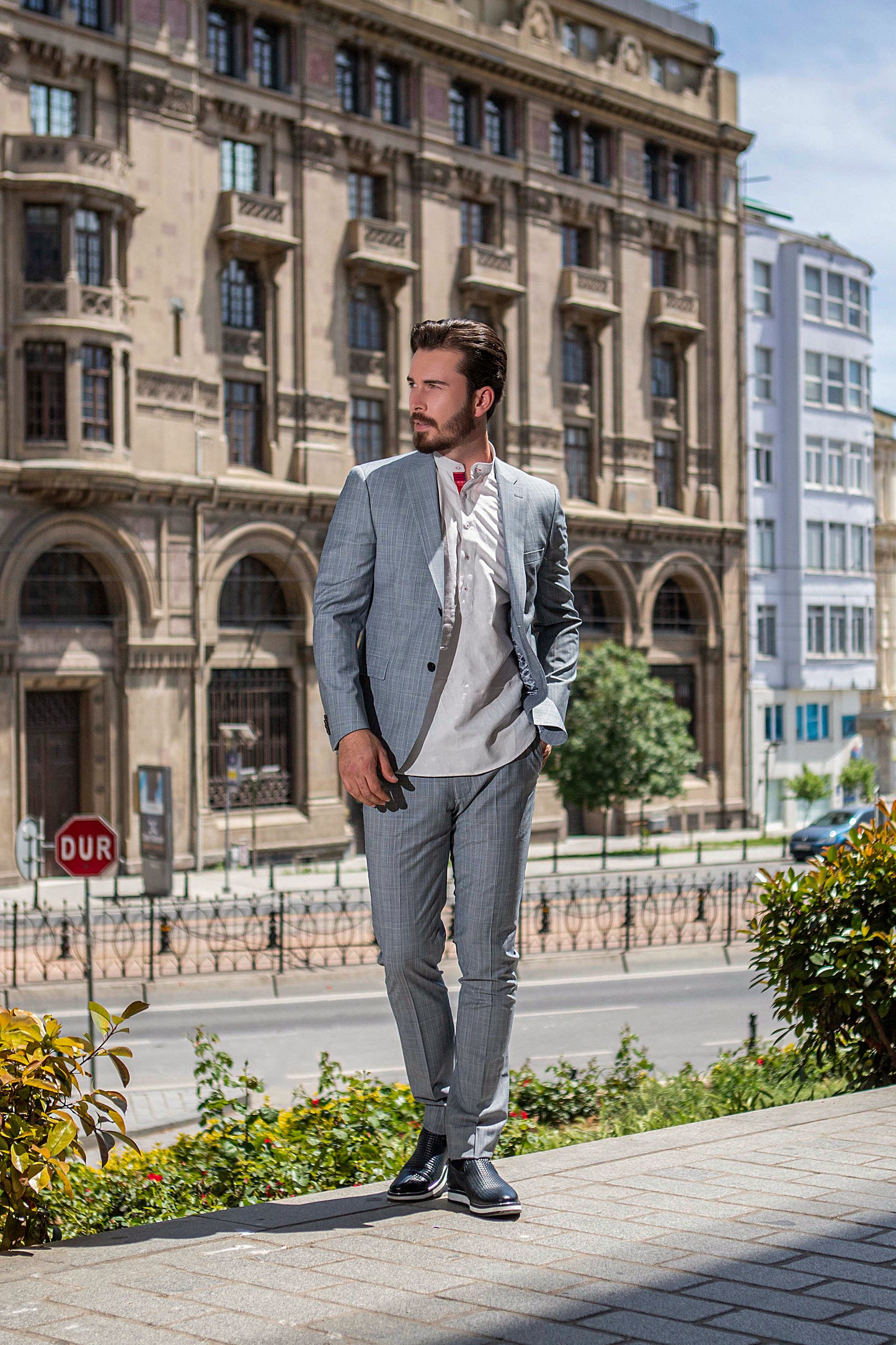 Signature Grey Plaid Suit Slim With Royal Blue Linnen Shirt